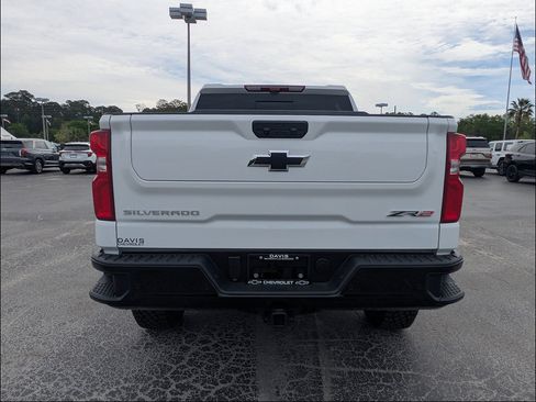 Used 2026 Chevrolet Silverado 1500 ZR2 AWD/4WD image 6
