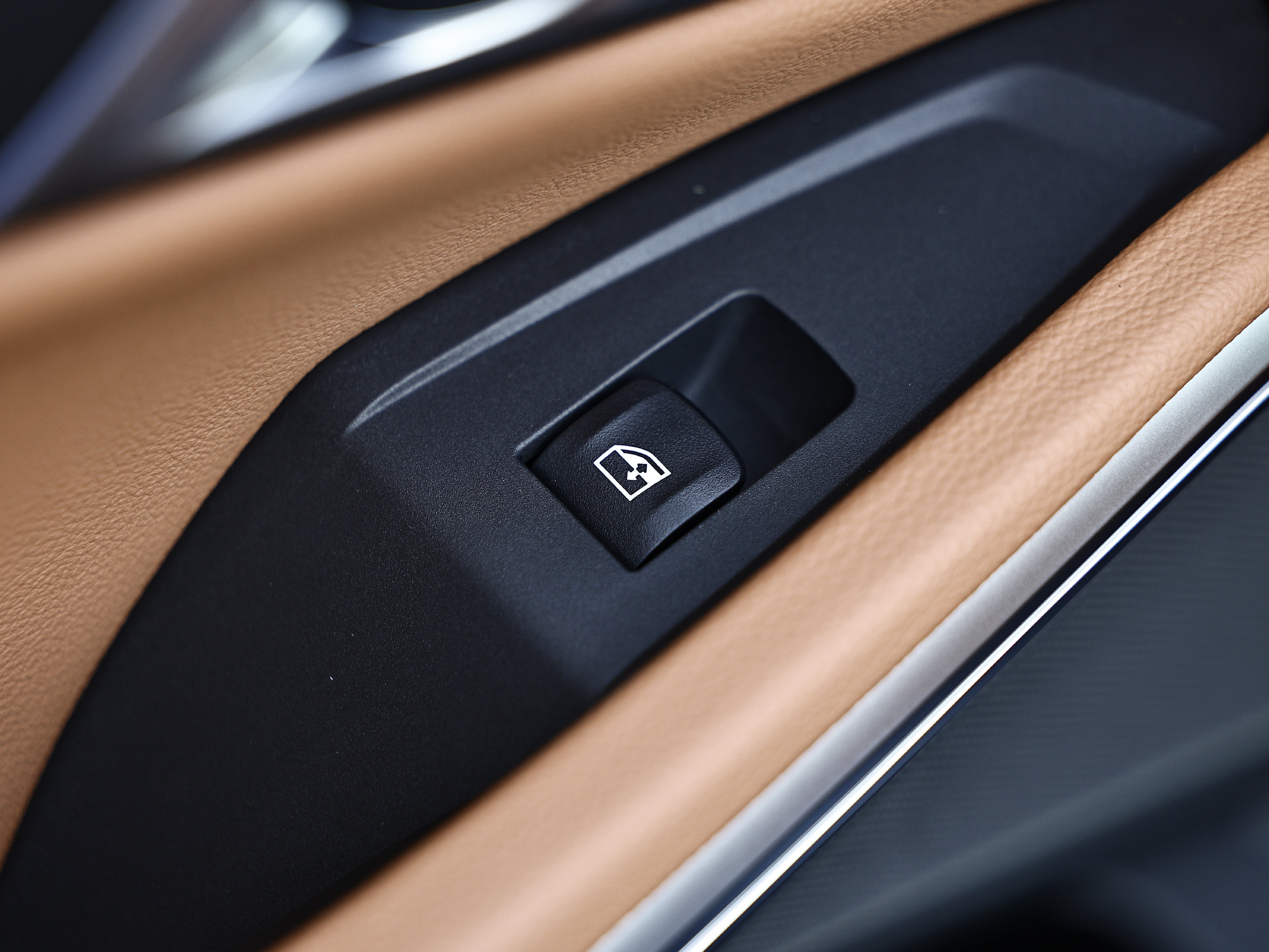 New 2026 BMW 330i xDrive Sedan w/ Premium Package AWD/4WD image 24