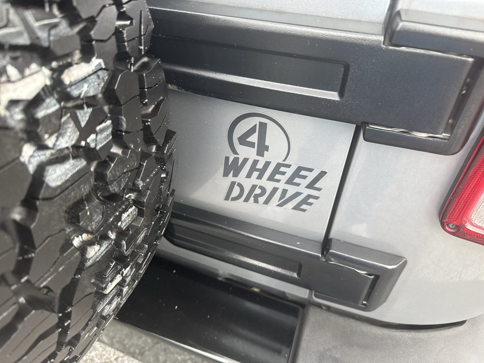 Used 2017 Jeep Wrangler Sport AWD/4WD image 7