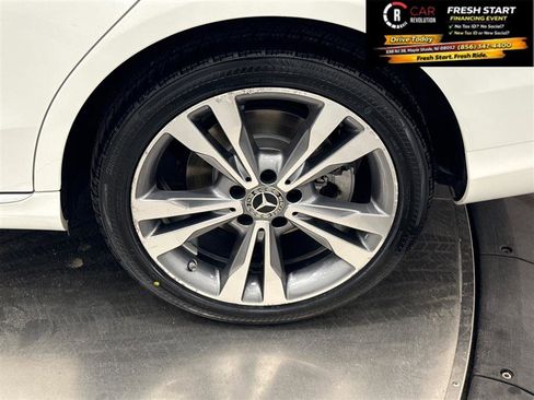 Used 2019 Mercedes-Benz C 300 4MATIC Sedan w/ Premium Package image 75