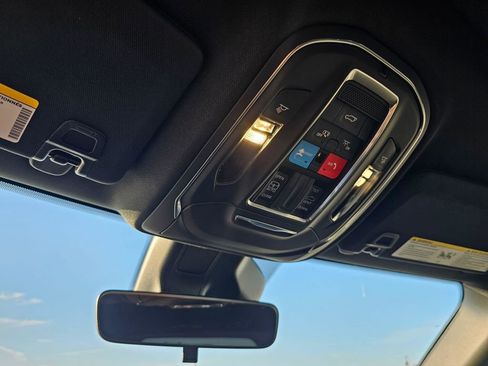 New 2025 Jeep Grand Cherokee Altitude image 26