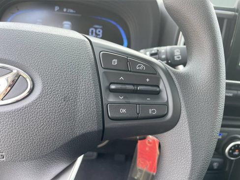 New 2026 Hyundai Venue SE FWD image 29