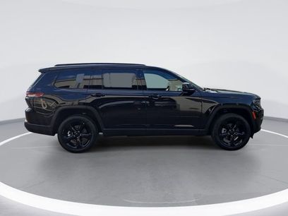 Used 2025 Jeep Grand Cherokee L Limited w/ Black Appearance Package