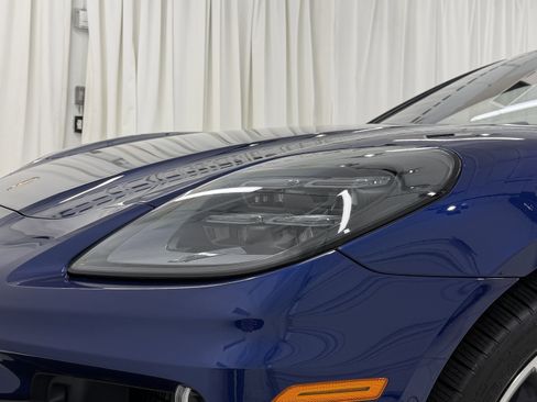 Certified 2024 Porsche Panamera 4 image 17