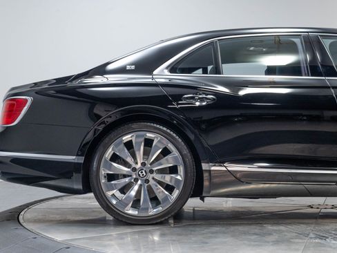 Used 2020 Bentley Flying Spur W12 AWD/4WD image 43