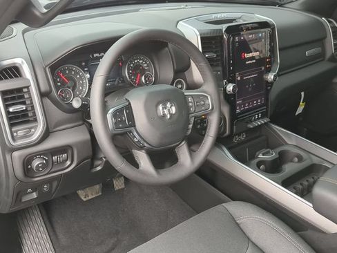 Used 2026 RAM 1500 Big Horn AWD/4WD image 2