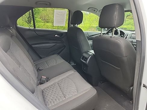 Used 2021 Chevrolet Equinox LT AWD/4WD image 13