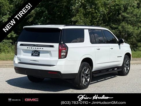 Used 2023 Chevrolet Suburban Z71 w/ Luxury Package AWD/4WD image 15