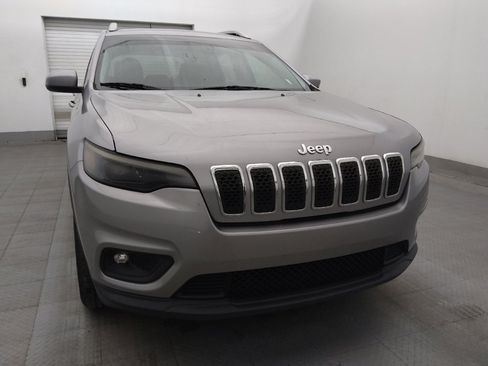 Used 2019 Jeep Cherokee Latitude w/ Popular Appearance Group AWD/4WD image 14
