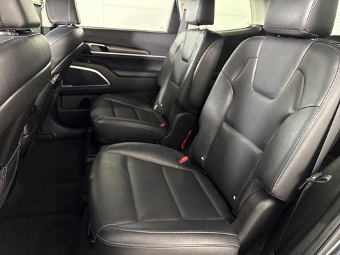 Used 2022 Kia Telluride S image 13