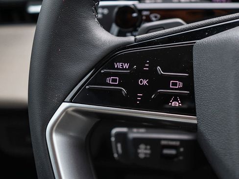 New 2026 Audi Q3 quattro 2.0T image 18