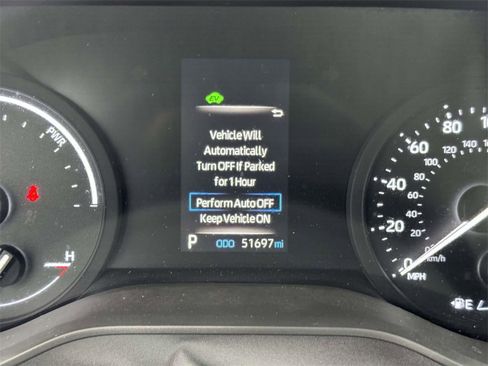 Used 2024 Toyota Sienna LE image 12