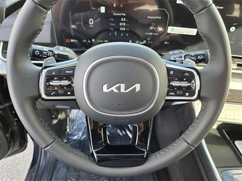 New 2026 Kia Carnival SX image 21