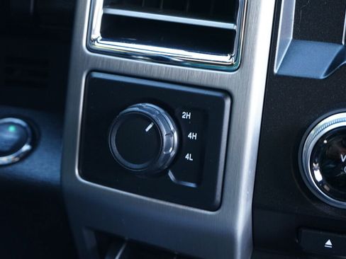 Used 2017 Ford F450 Platinum w/ Platinum Ultimate Package image 25