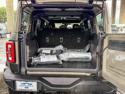 New 2025 Ford Bronco Badlands image 26