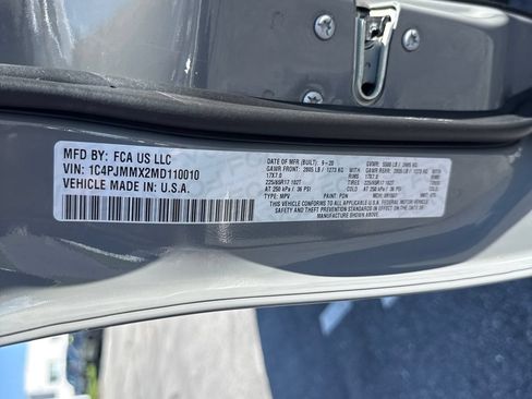 Used 2021 Jeep Cherokee Latitude Lux w/ Trailer Tow Group AWD/4WD image 27