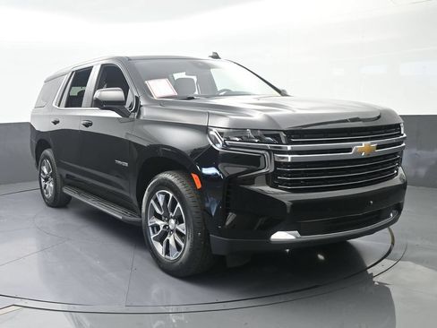 Used 2024 Chevrolet Tahoe LT RWD image 9