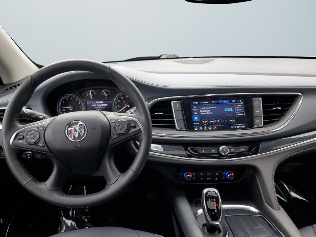 Used 2021 Buick Enclave Premium w/ Sun and Sites Package FWD image 10