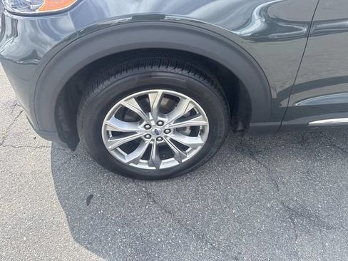 Certified 2023 Ford Explorer XLT w/ Equipment Group 202A AWD/4WD image 13