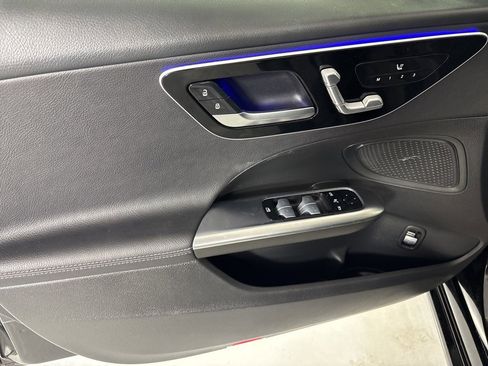 Used 2025 Mercedes-Benz C 300 C 300 image 13
