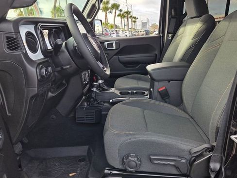 Certified 2025 Jeep Wrangler Unlimited Sport AWD/4WD image 13