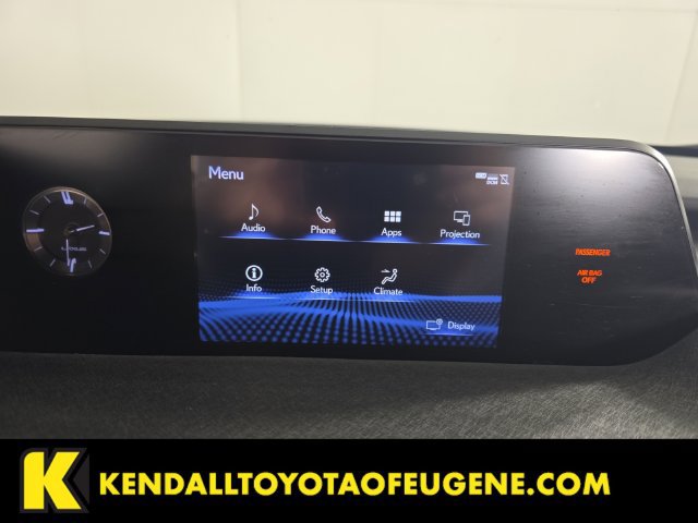 Used 2019 Lexus UX 200 FWD image 17