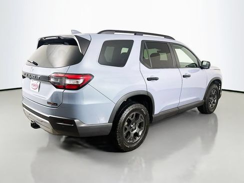 Certified 2023 Honda Pilot TrailSport image 22