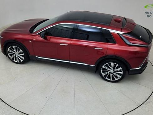 Used 2024 Cadillac Lyriq Luxury w/ LPO, Floor Liner Package image 80