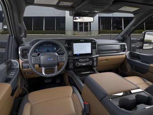New 2026 Ford F250 4x4 Crew Cab Super Duty image 9