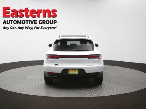 Used 2021 Porsche Macan AWD/4WD image 43