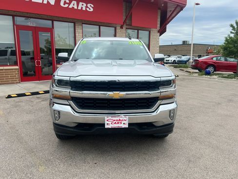 Used 2018 Chevrolet Silverado 1500 LT w/ All Star Edition AWD/4WD image 2