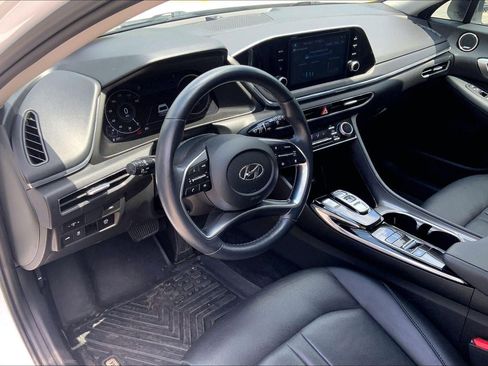 Used 2020 Hyundai Sonata SEL w/ Premium + Sunroof Package FWD image 15
