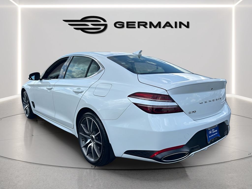 Used 2026 Genesis G70 2.5T RWD image 6