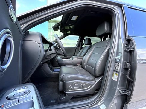 Used 2026 Hyundai Palisade Calligraphy AWD/4WD image 12