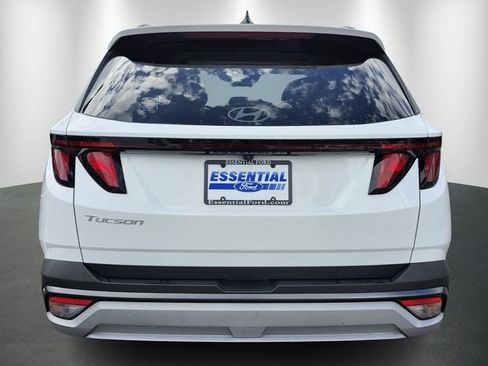Used 2025 Hyundai Tucson SEL FWD image 4