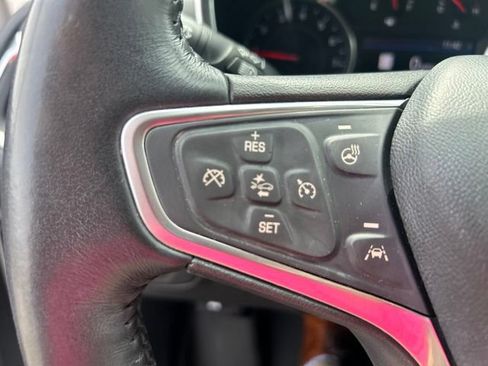 Used 2022 Chevrolet Equinox LT FWD image 13