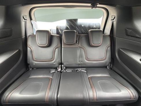 New 2026 Nissan Armada SL w/ Captain's Chari Seat Package RWD image 38