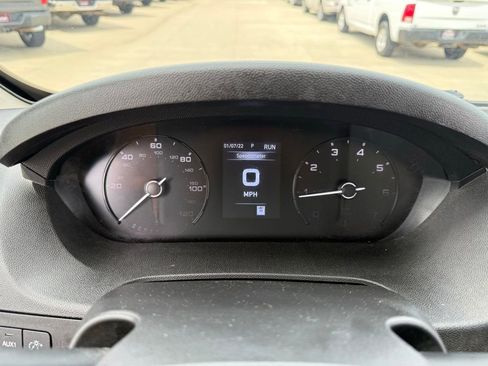 Used 2024 RAM ProMaster 2500 w/ Safety Group FWD image 34
