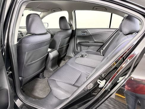 Used 2015 Honda Accord Sport image 29