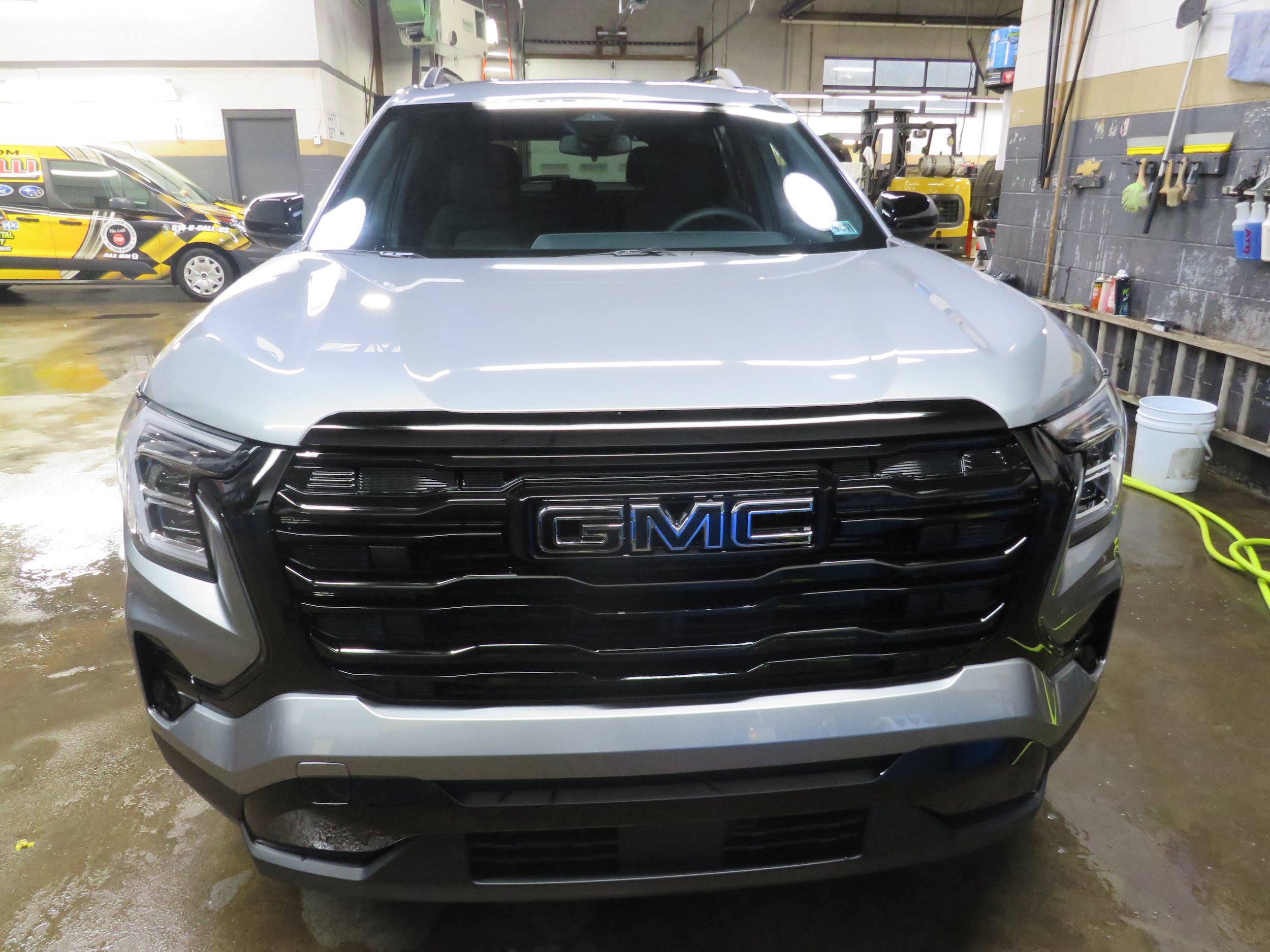 New 2026 GMC Terrain Elevation w/ Black Edition AWD/4WD image 2