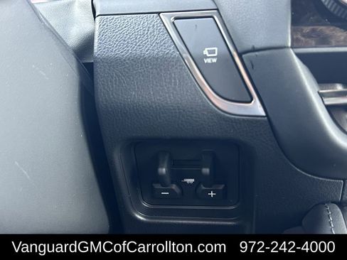 Used 2025 Lexus GX 550 w/ Accessory Package (2T) image 22