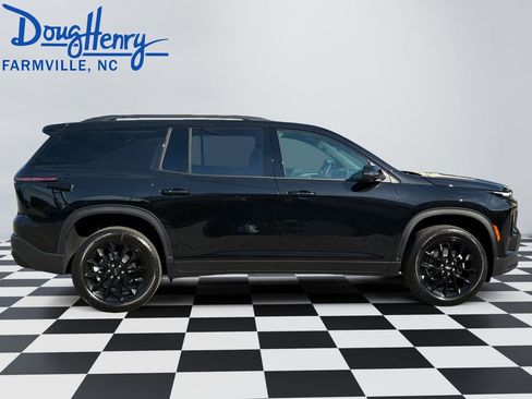 New 2026 Chevrolet Traverse LT w/ Midnight/Sport Edition FWD image 6