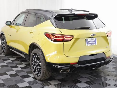 Certified 2024 Chevrolet Blazer RS w/ Driver Confidence II Package image 16