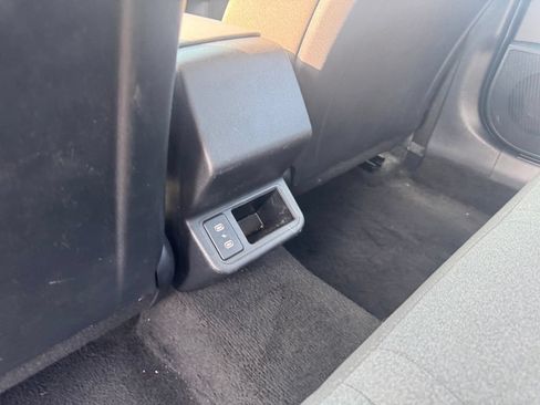 Used 2025 Kia K4 FWD image 30