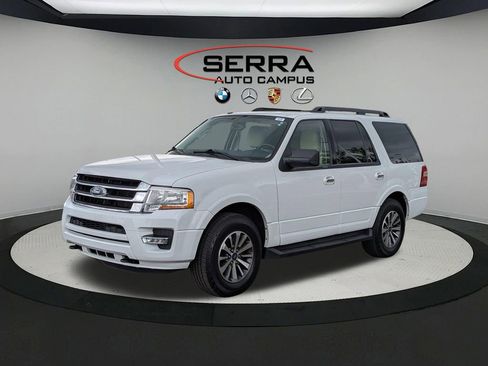 Used 2017 Ford Expedition XLT AWD/4WD image 1
