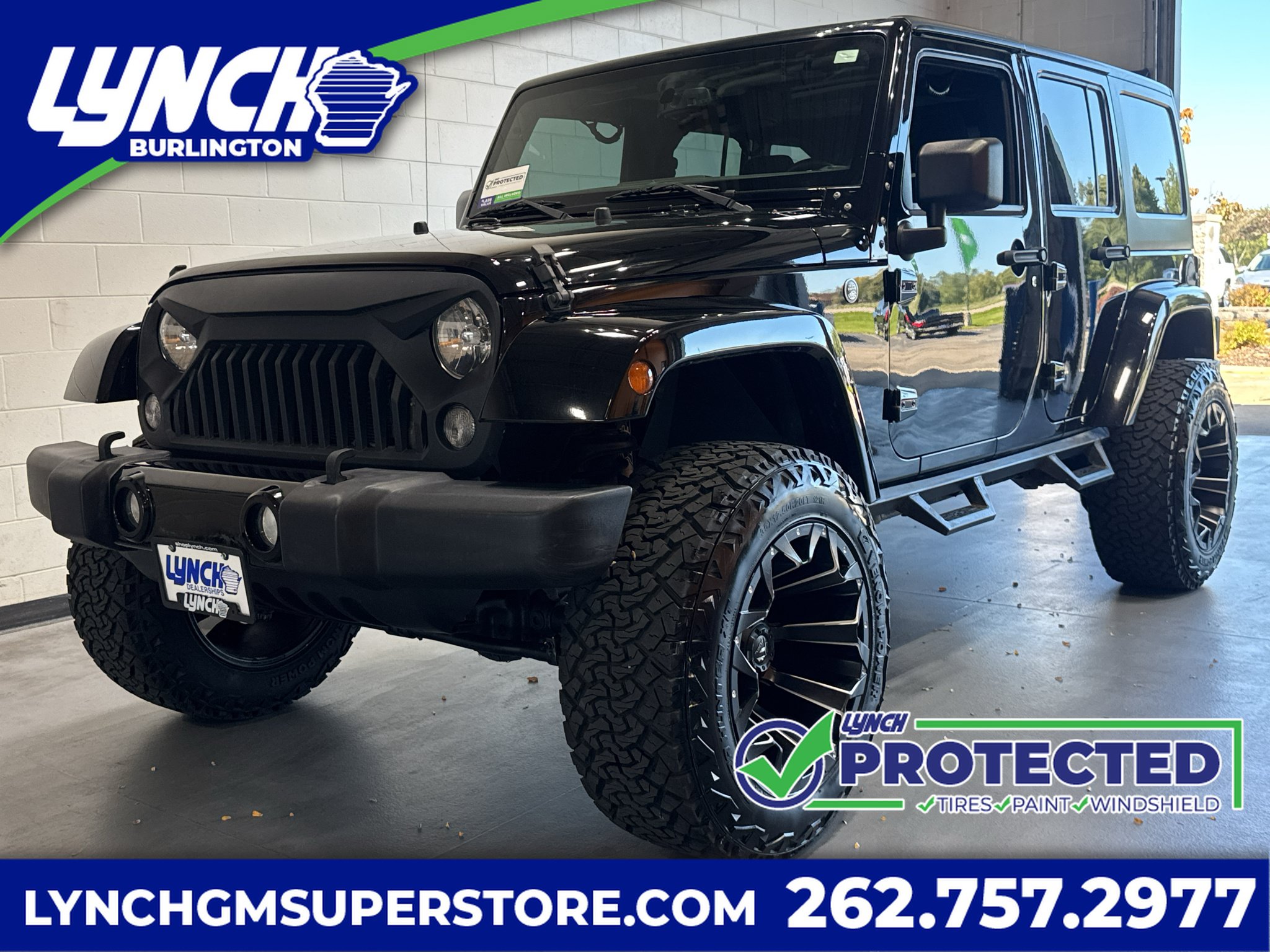 Used 2018 Jeep Wrangler Unlimited Sahara AWD/4WD image 1