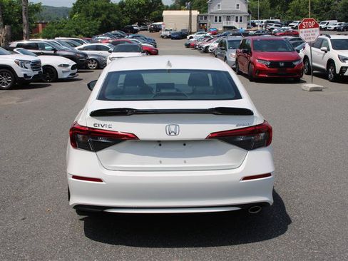 Used 2024 Honda Civic Sport image 7