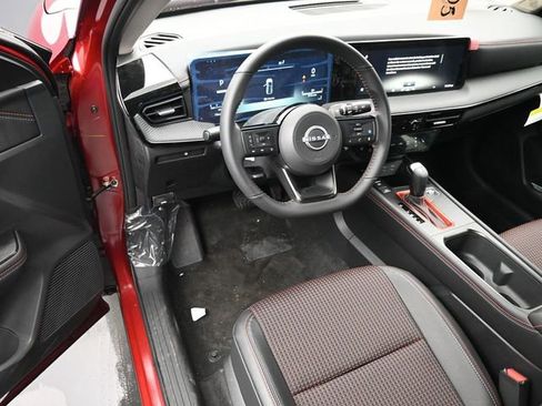 New 2026 Nissan Kicks SR w/ Cold Weather Package AWD/4WD image 17