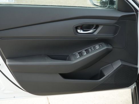 New 2025 Honda Accord LX image 13