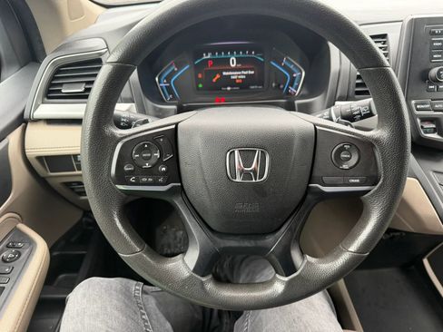 Used 2019 Honda Odyssey LX image 20